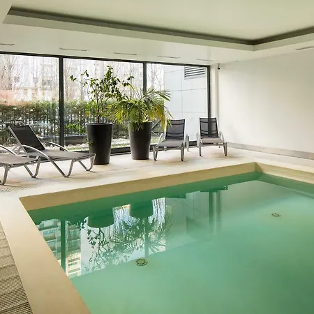 Apartment Skyscraper Riverview With Indoor Pool Lissabon